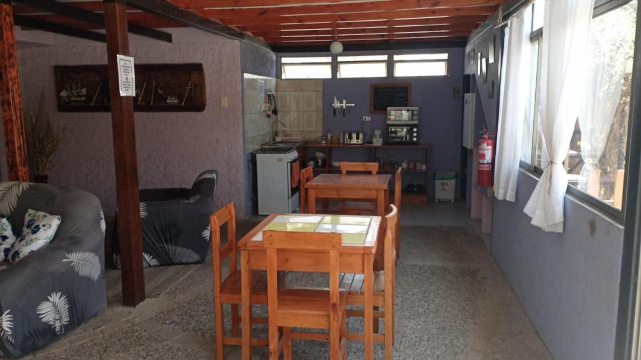 Hostal El Colibri Vicuna Exterior photo